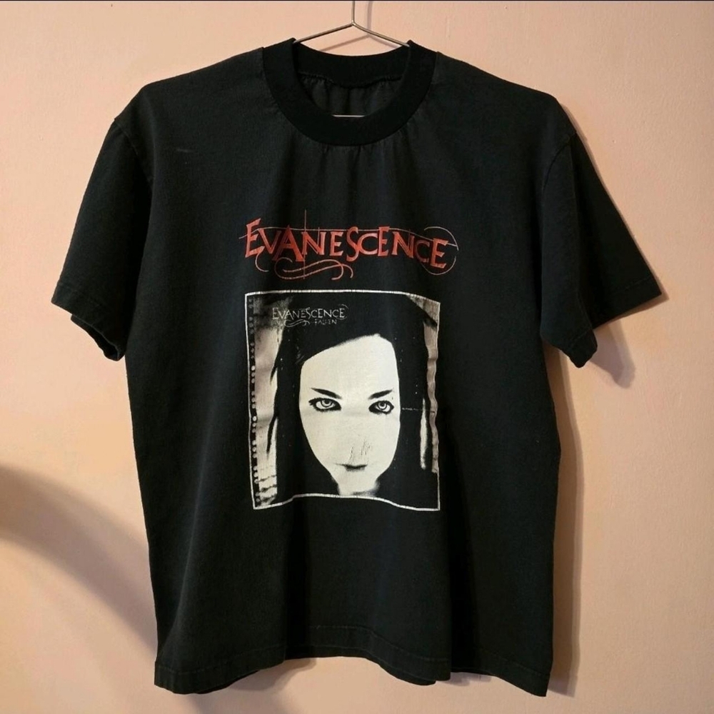 Vintage Evanescence "Fallen" Album Graphic T-SHIRT